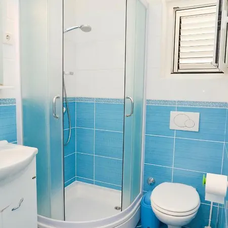 Apartment Mirjana Primosten
