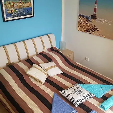 Apartment Mirjana *